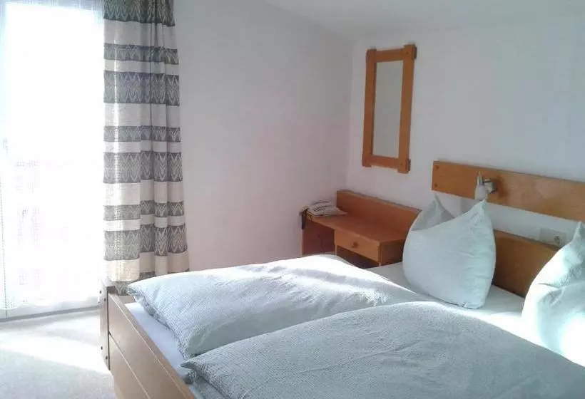 Frühstückspension Wagrain   Viktoria Flasch