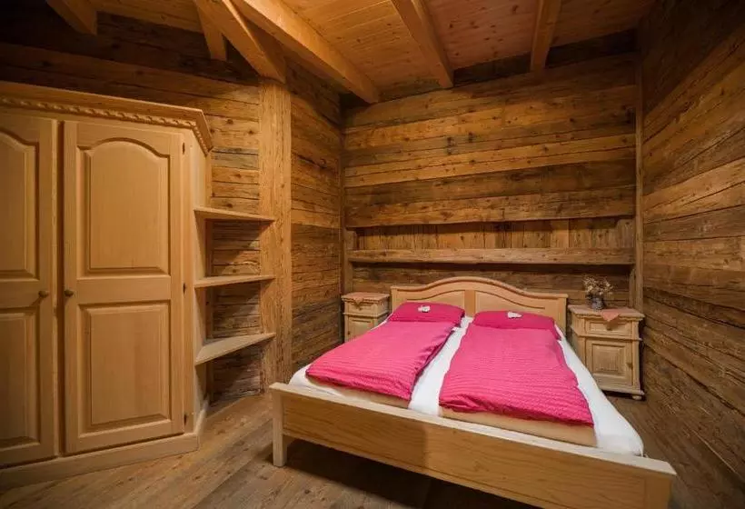 ホテル Glinzhof Mountain Natur Resort Agriturismo