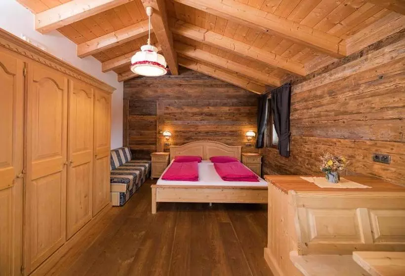 ホテル Glinzhof Mountain Natur Resort Agriturismo