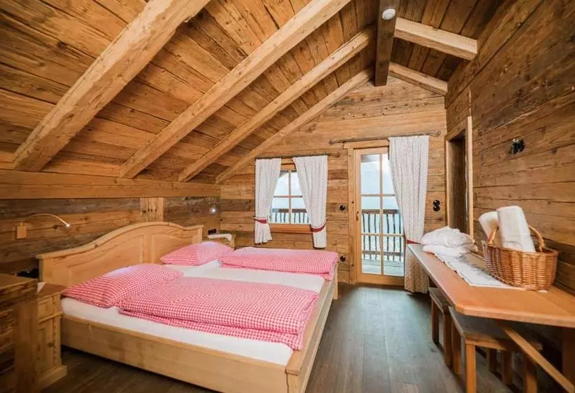 ホテル Glinzhof Mountain Natur Resort Agriturismo
