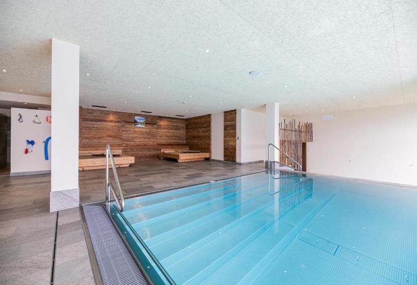 Отель Glinzhof Mountain Natur Resort Agriturismo