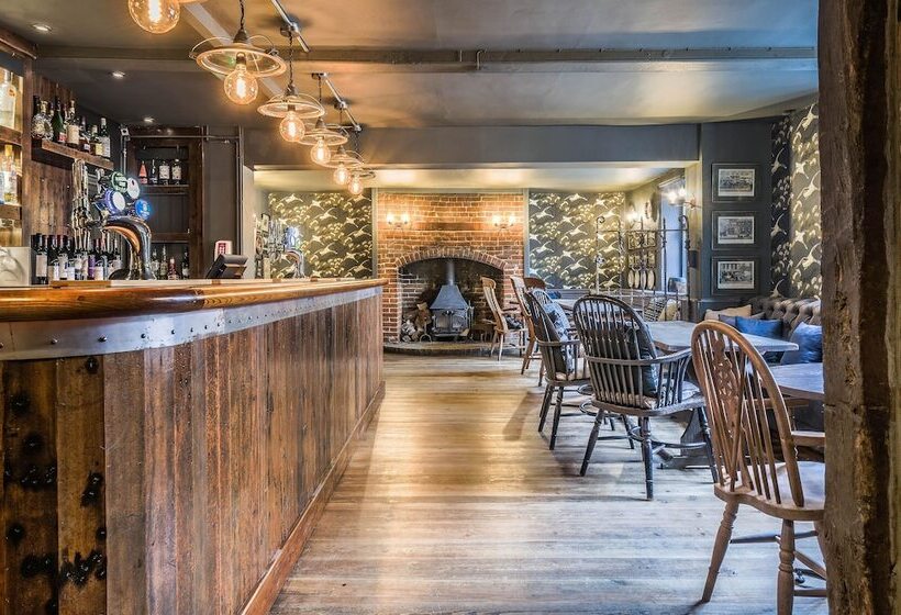 בית מלון כפרי The Westleton Crown