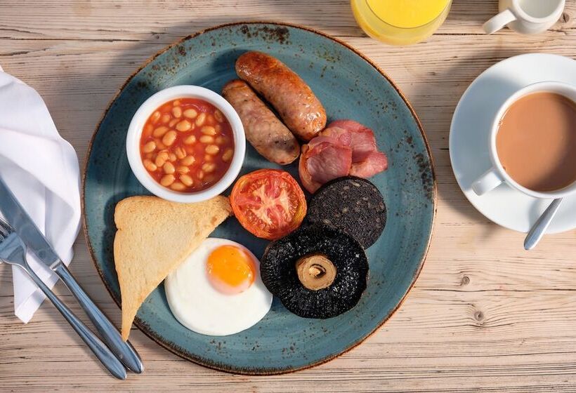 בית מלון כפרי The Westleton Crown