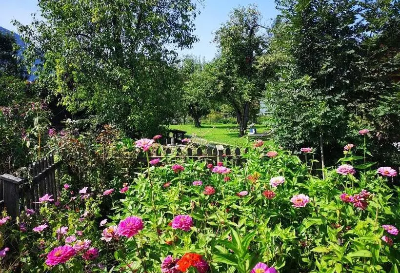 Majatalo Gasthof Blaue Quelle