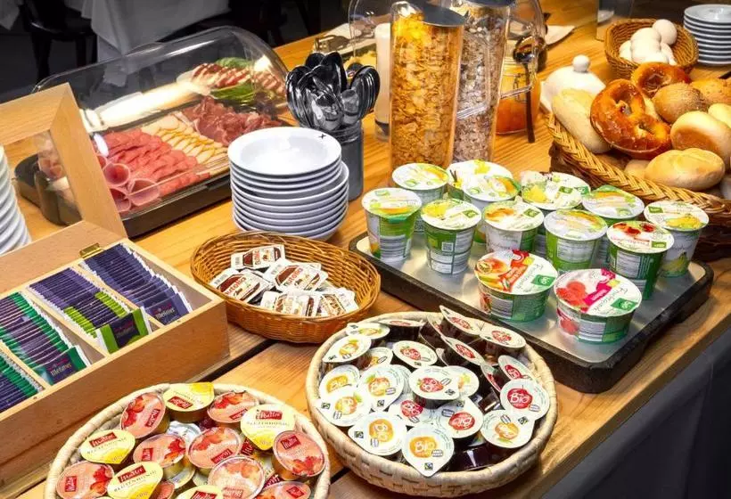 ペンション Gasthof Höhenrain