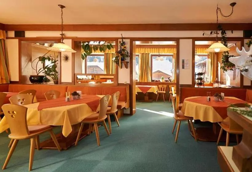 Majatalo Gästehaus Emmi