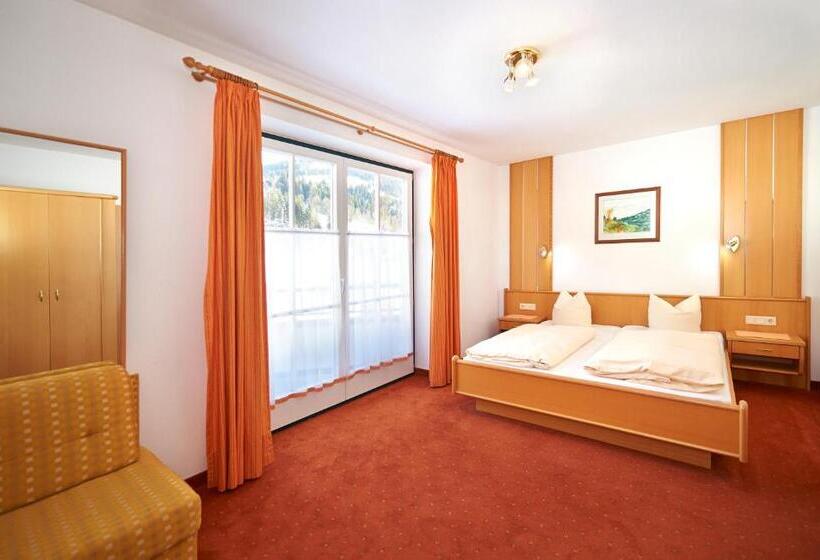 פנסיון Gästehaus Emmi