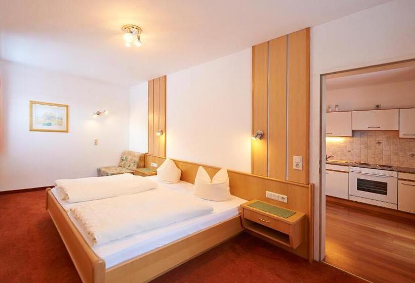 פנסיון Gästehaus Emmi