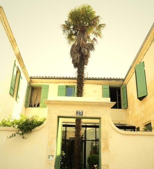 פנסיון La Maison Du Palmier