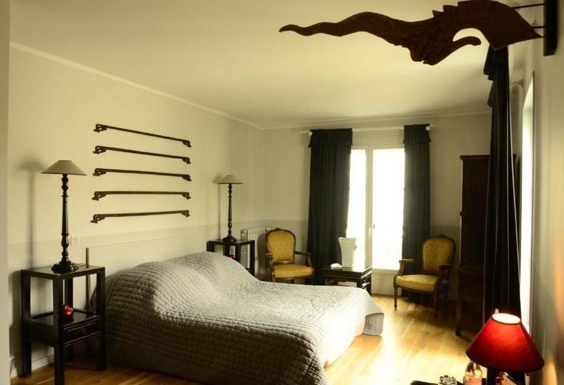 פנסיון La Maison Du Palmier