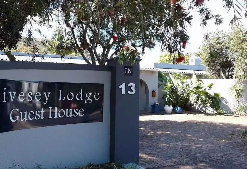 پانسیون Livesey Lodge