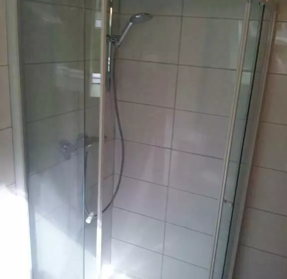 پانسیون New Castle