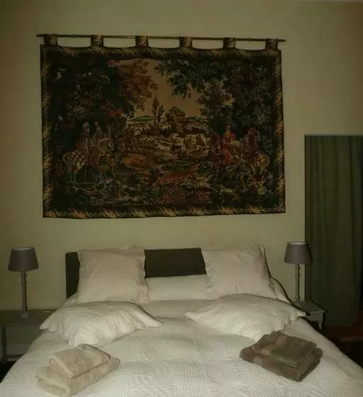 پانسیون New Castle