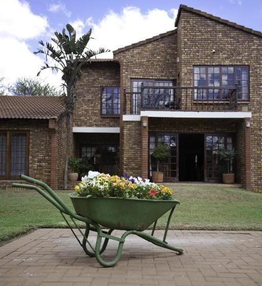 بنسيون Peters Guesthouse