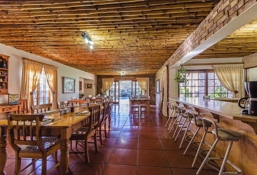 بنسيون Peters Guesthouse