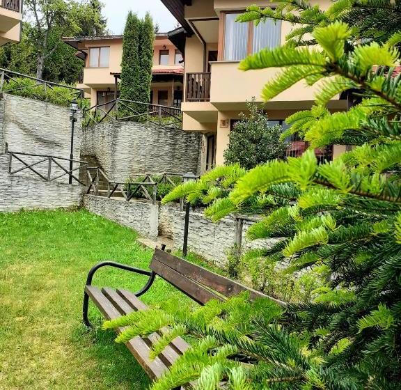 بنسيون Rodopi Houses