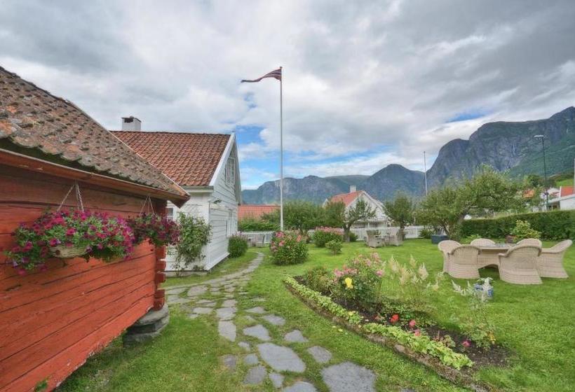 펜션 Vangsgaarden Gjestgiveri