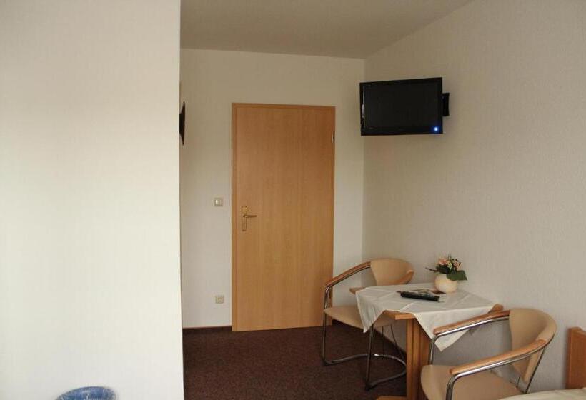 פנסיון Gästehaus Zum Felsenkeller