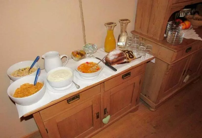 Pension Haus Schöneck   Chiemgau Karte