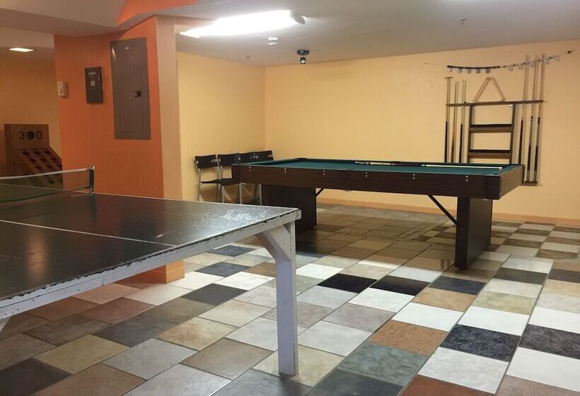 ユースホステル Auberge La Veranda