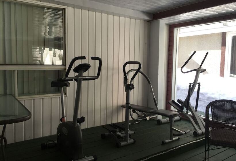 ユースホステル Auberge La Veranda