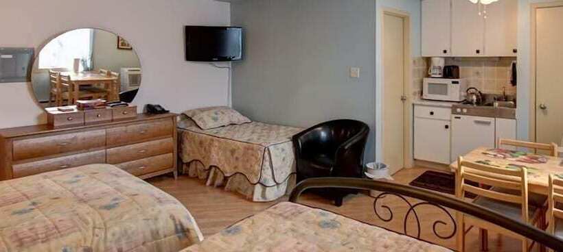 ユースホステル Auberge La Veranda