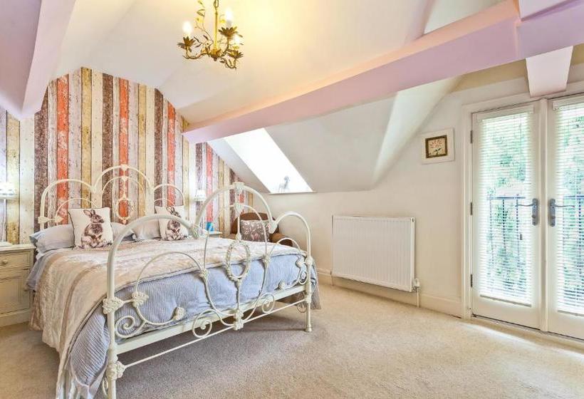 Общежитие Heidi's Grasmere Lodge