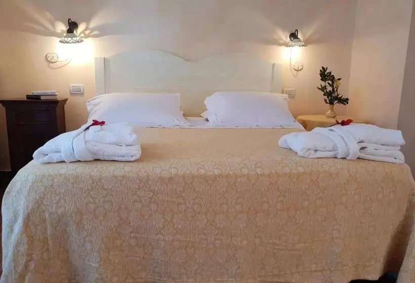Hotelli Agriturismo Bio Aia Della Colonna