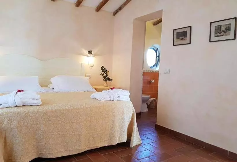 Hotelli Agriturismo Bio Aia Della Colonna