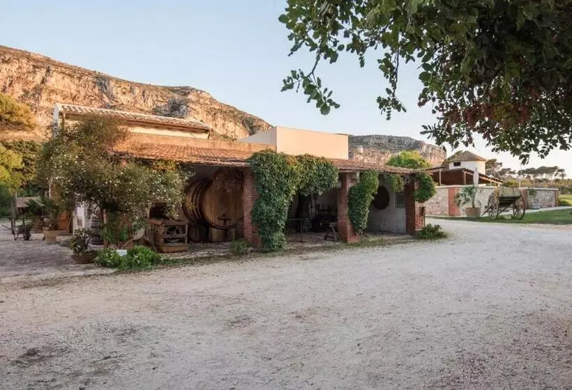 ホテル Azienda Agrituristica Tenuta Pizzolungo
