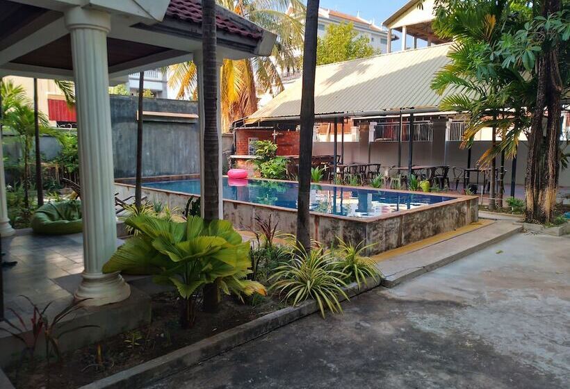 هاستل Passport Villa