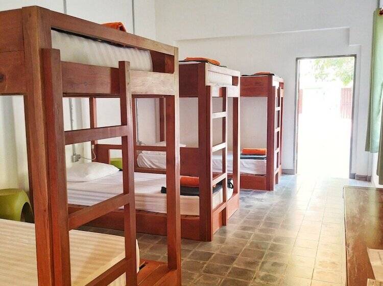 هاستل Passport Villa