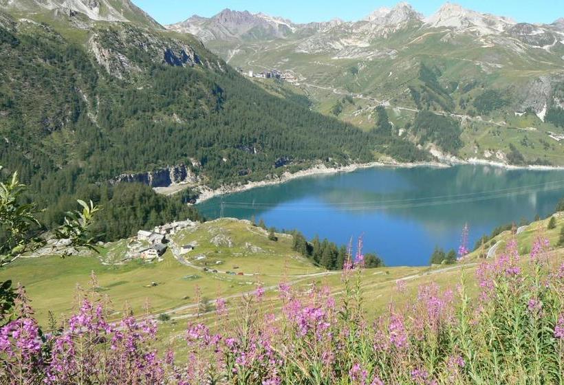 پانسیون Chalet Colinn