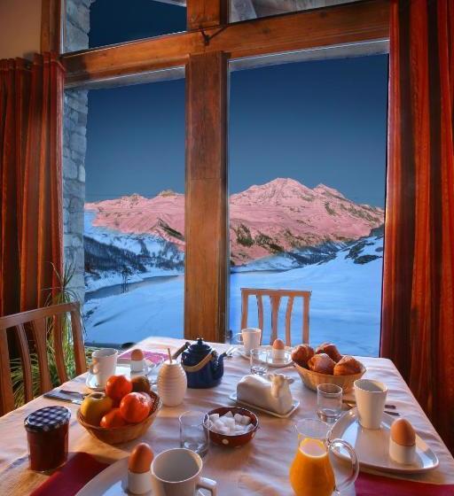 پانسیون Chalet Colinn