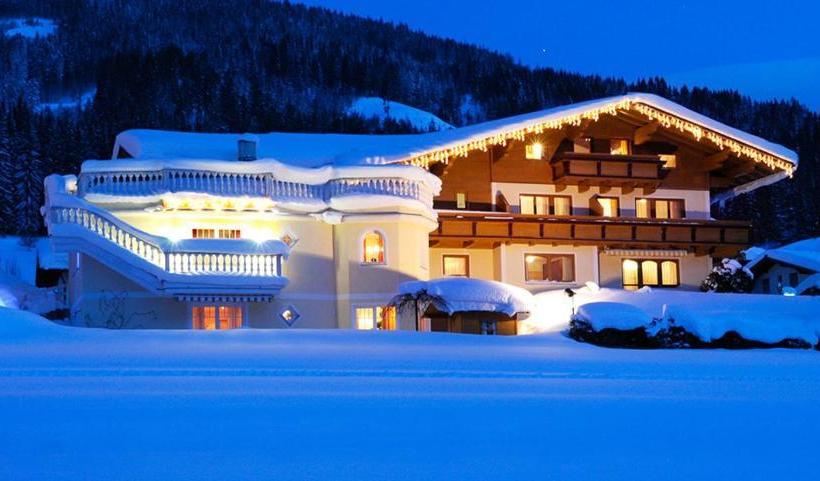 펜션 Gästehaus Eder