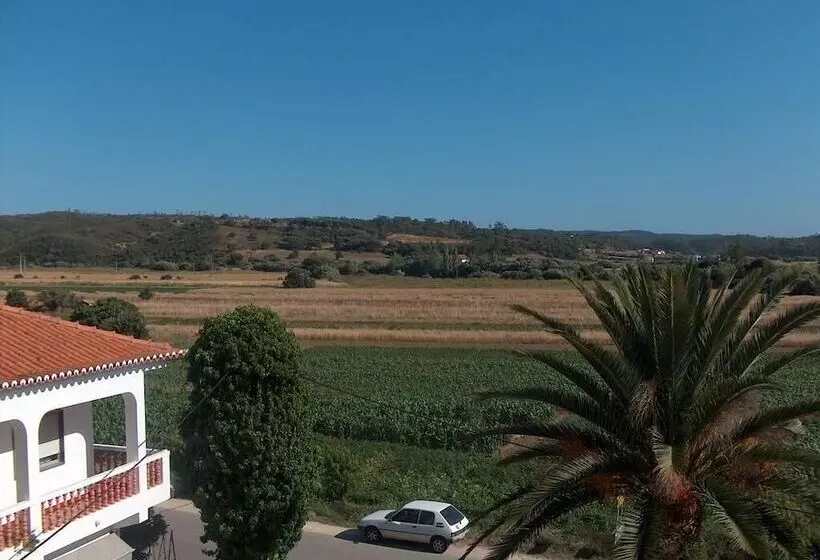 Majatalo Guesthouse A Lareira