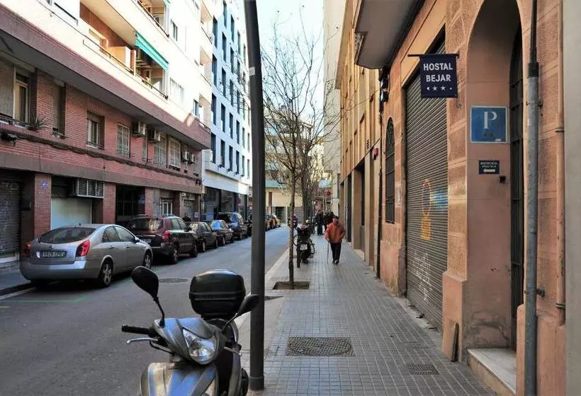 پانسیون Hostal Bejar