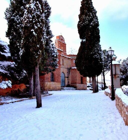 펜션 Hostal Restaurante El Castillo