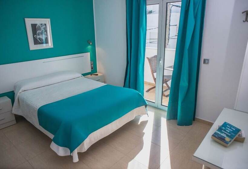 פנסיון Hostal Victoria Mar