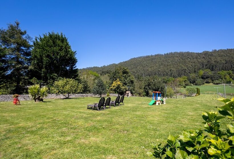 Pensão Posada El Trasmerano