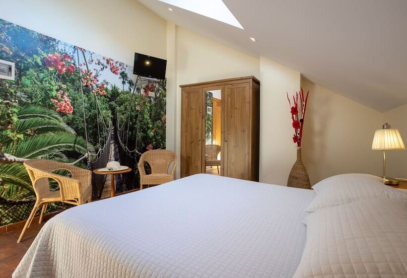 Pensão Posada El Trasmerano