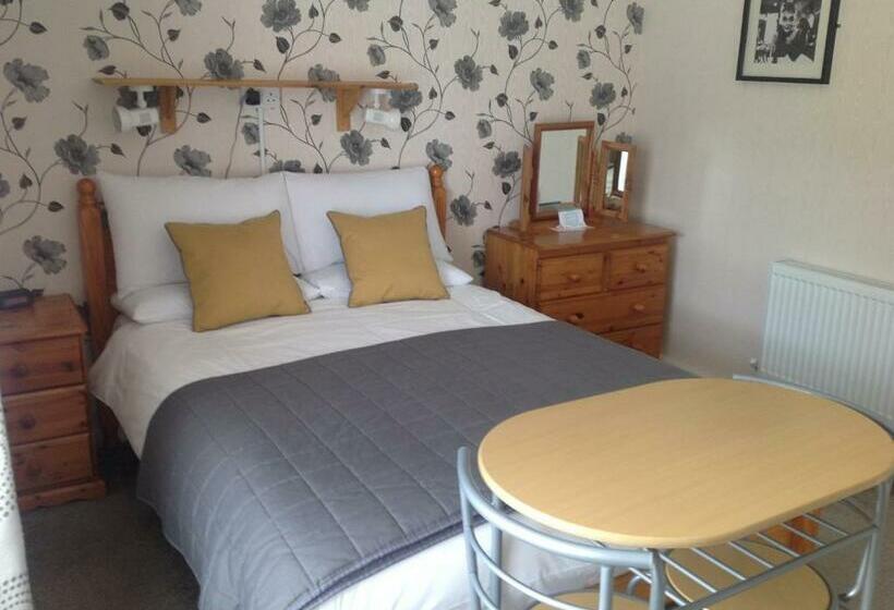 Pensiune Smugglers Haunt Guest House