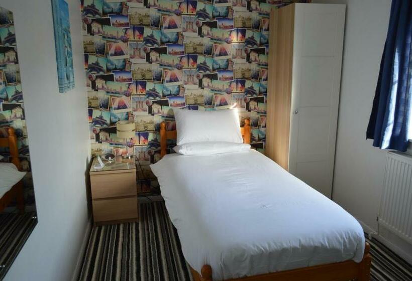 Pensiune Smugglers Haunt Guest House