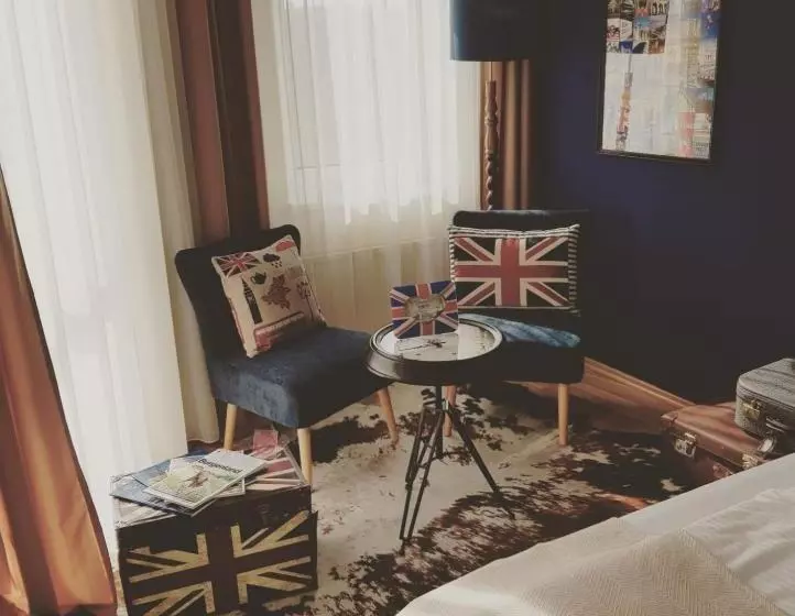 Majatalo Solens Land Guest House