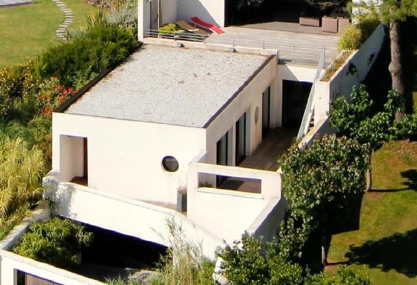 پانسیون Villa Mayarko Lafitenia Resort