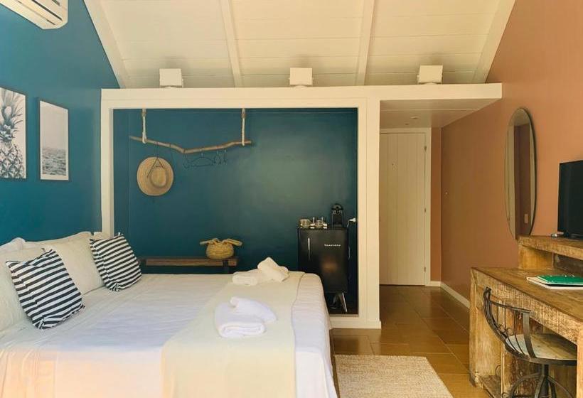 Пансион Volt Angra