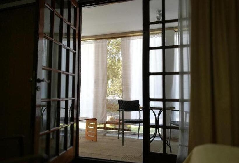 ユースホステル Hosteria Amparo