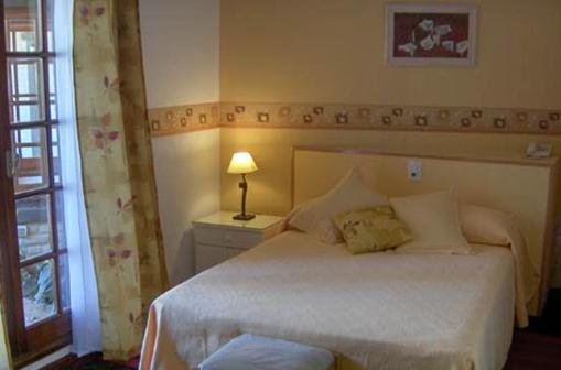 ユースホステル Hosteria Amparo