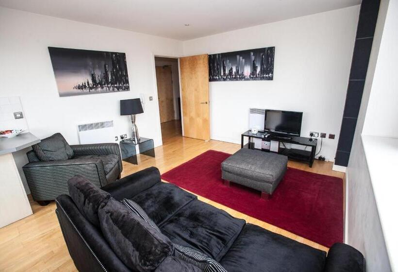 Cranbrook House Apartments Near Ice Arena