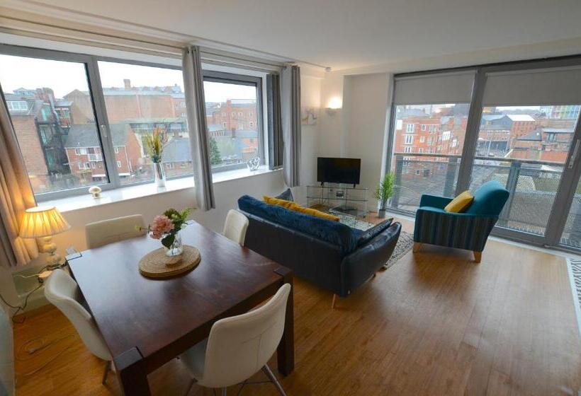 Cranbrook House Apartments Near Ice Arena